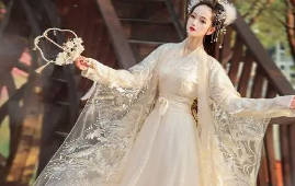 Đập bê tông tại Quận 3, TPHCM