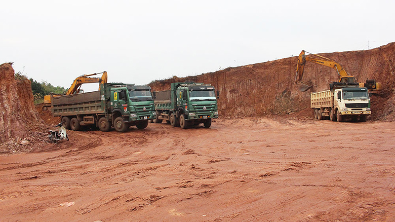 Đơn vị san lấp mặt bằng giá rẻ