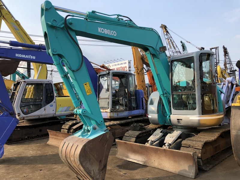 Cho thuê xe ủi lu cuốc cẩu