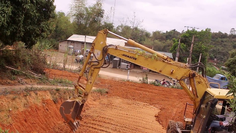 San lấp mặt bằng giá rẻ tại quận 4